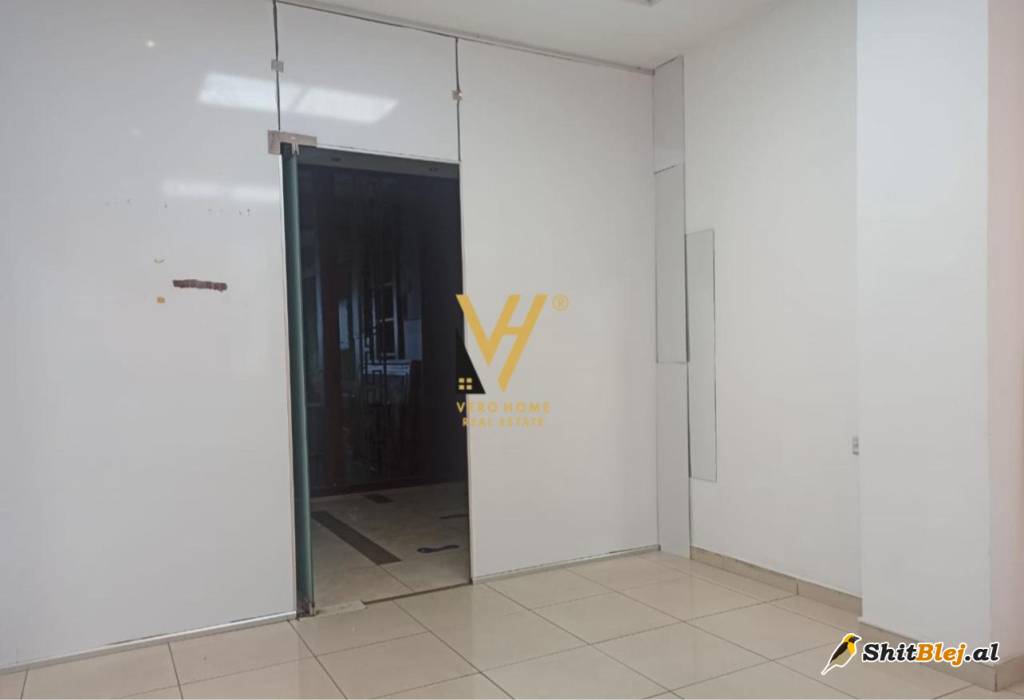 AMBIENT 30 M2 TE RRUGA E DIBRES 30.000 L