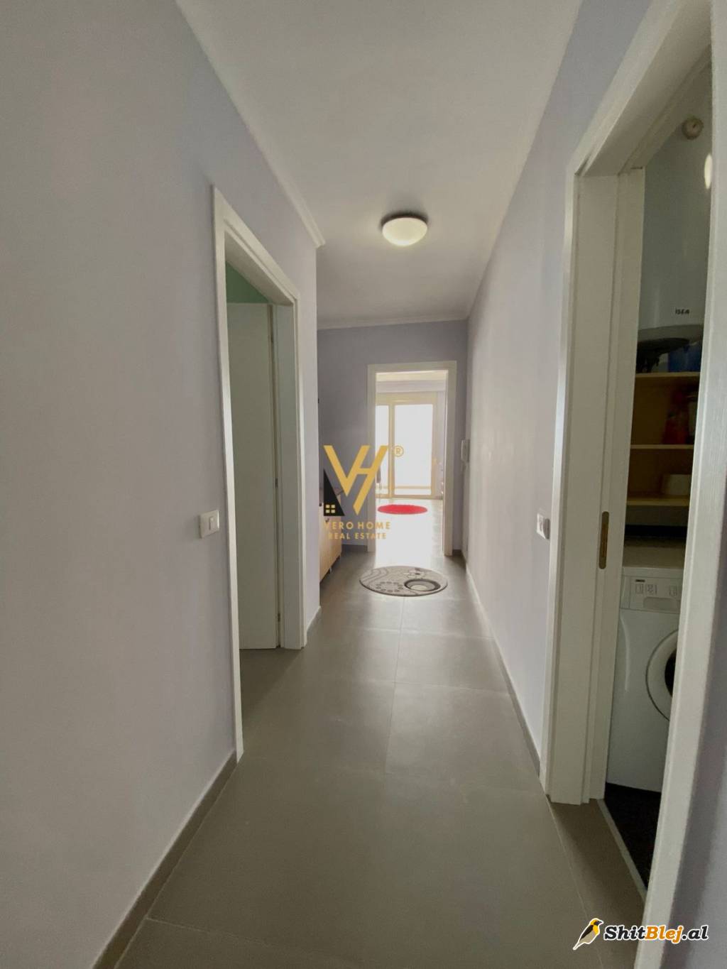 2+1+2 TE SHKEMBI I KAVAJES 300.000 EURO