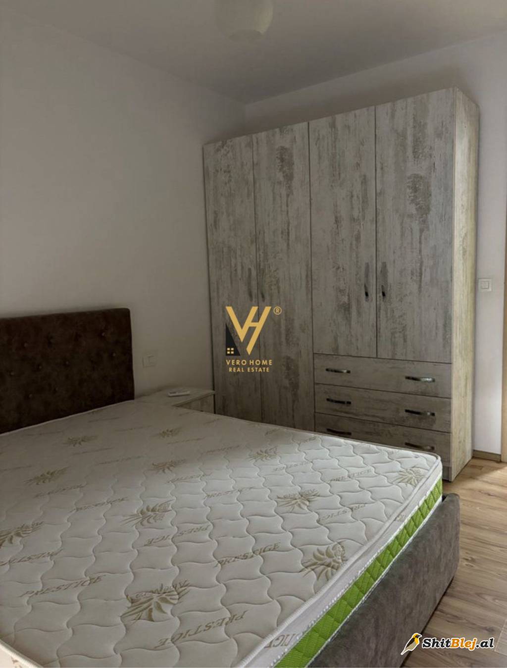  1+1+BLK TE QYTETI STUDENTI 520 EURO