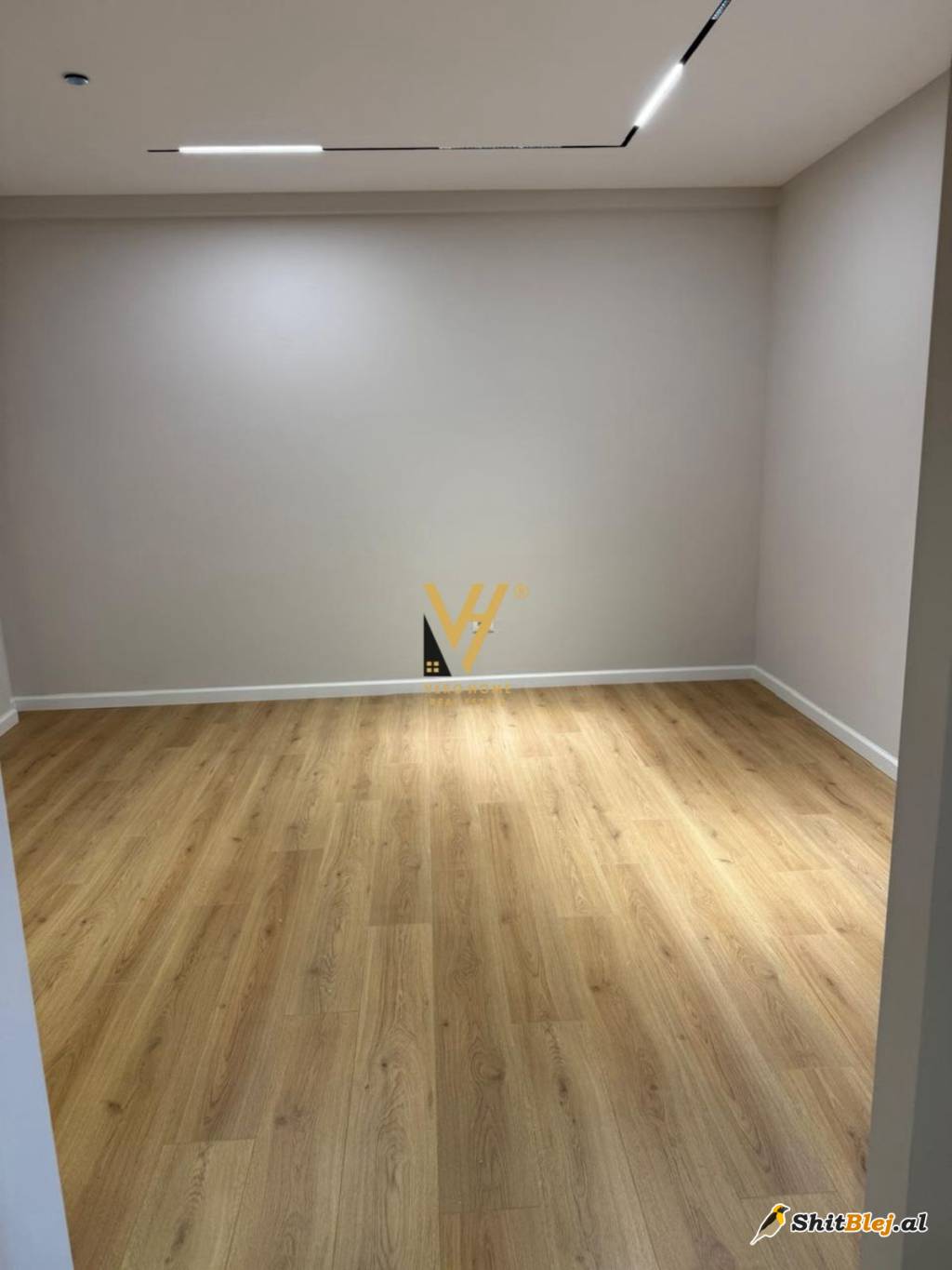  1+1 TE VILA L, ASTIR 88.000 EURO