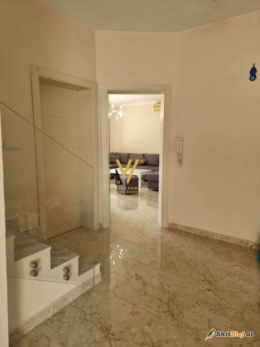 VILE DY KATESHE TEK ALI DEMI 1.700 EURO