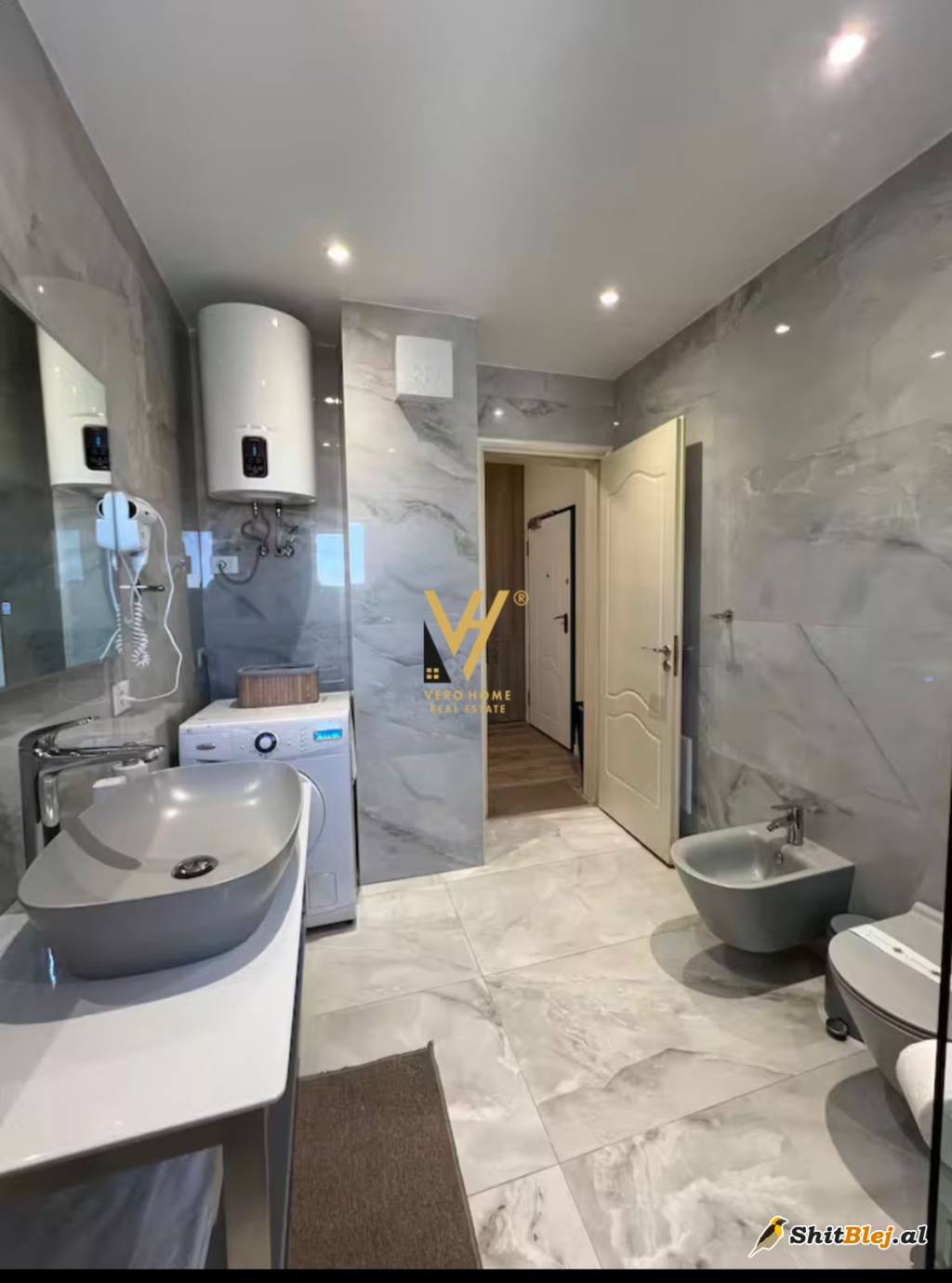 1+1+BLK TE BULEVARDI I RI 1.200 EURO