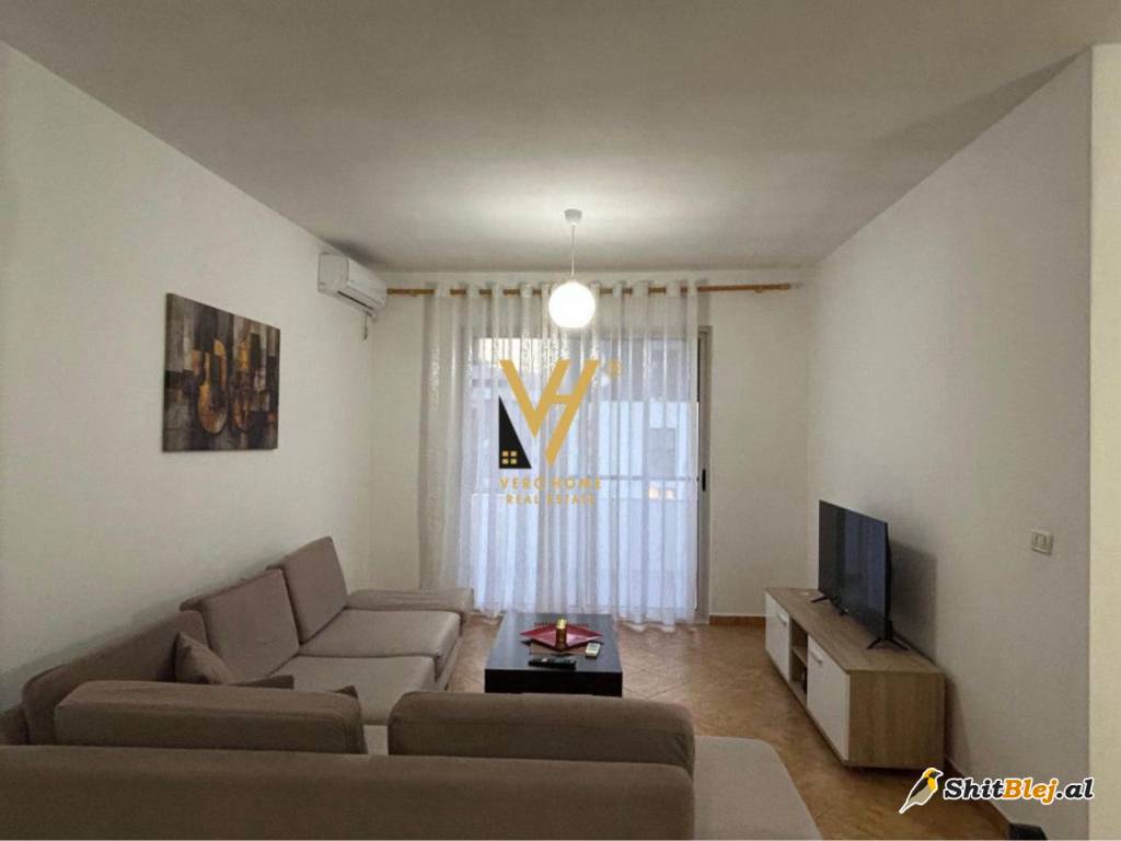 2+1 ME QIRA NE ASTIR 550 EURO