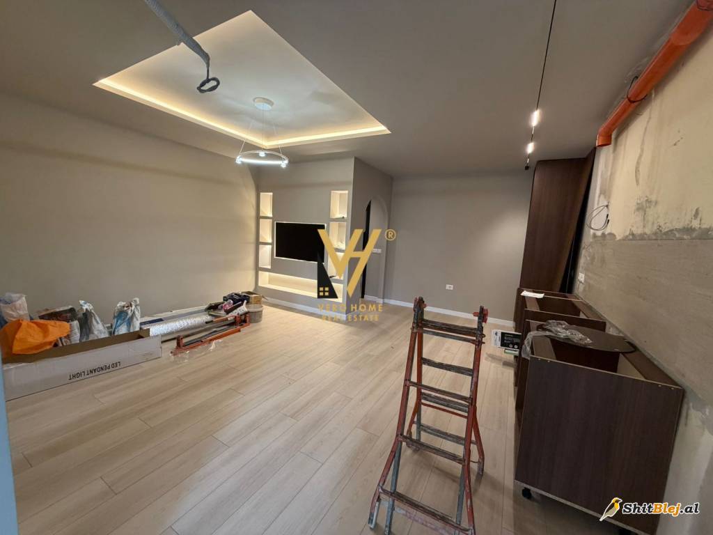  1+1 TE KOMUNA PARISIT 182.000 EURO