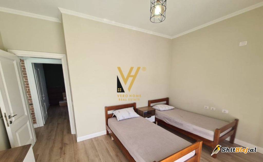 2+1+BLKTE KODRA E DIELLIT 1 80.000 LEKE