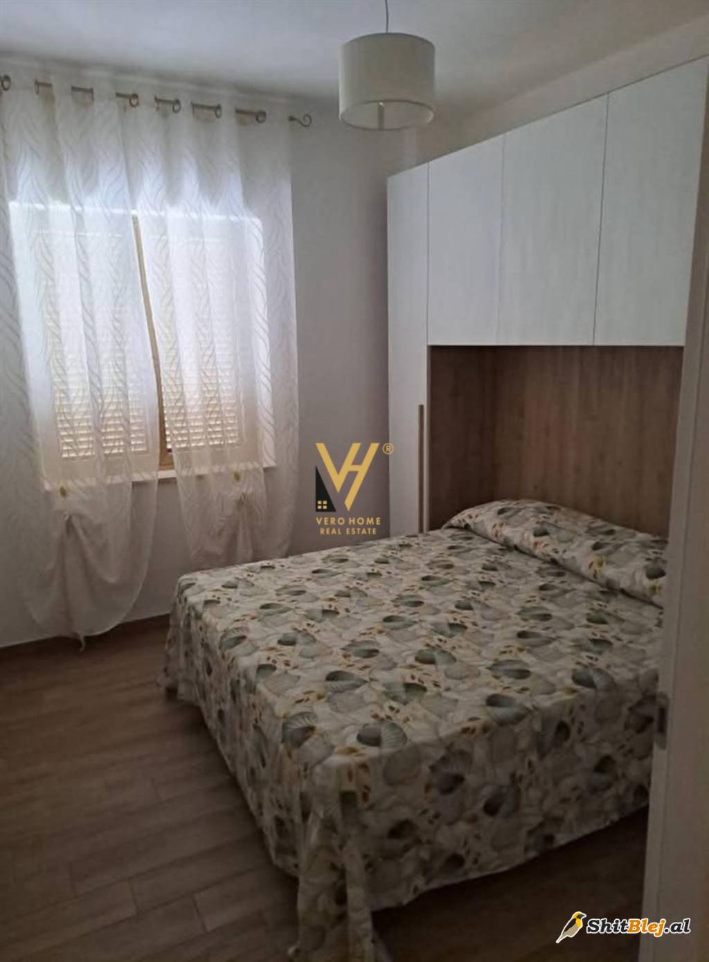 2+1+BLK TE LIQENI ARTIFICIAL 1.200 EURO
