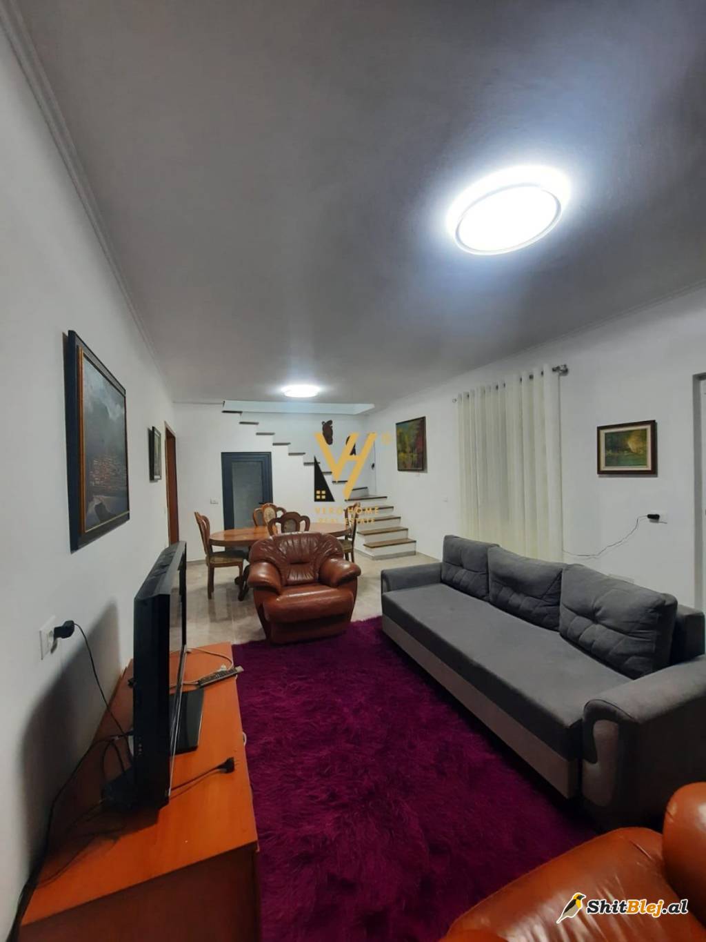 DUPLEX 2+1+2 ME QIRA NE QENDER 800 EURO