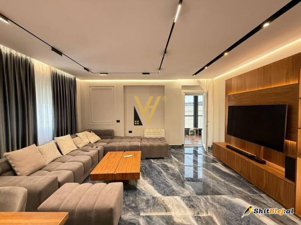 2+1+BLK TE KOPSHTI BOTANIK 1.500 EURO