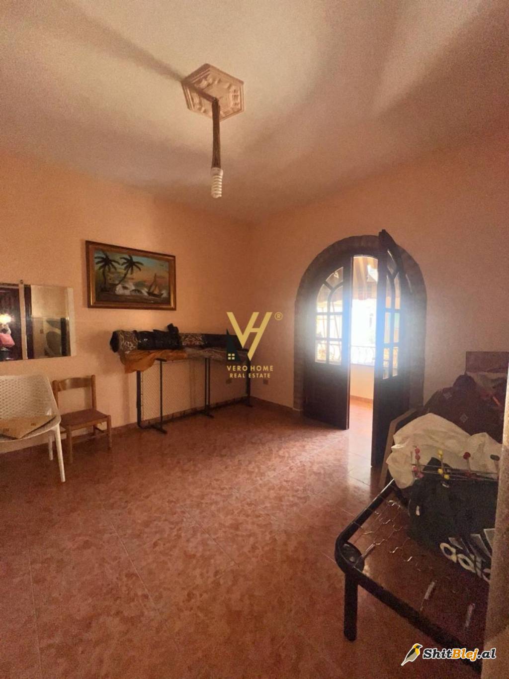 3+1 ME QERA TE SHALLVARET 1.500 EURO