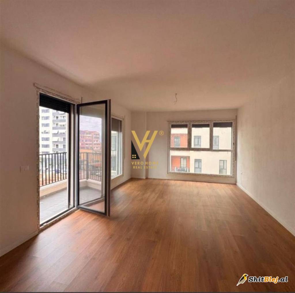  ZYRE 100 M2 ME QIRA NE LAPRAKE 600 EURO