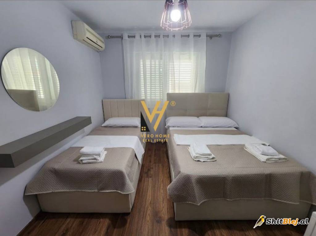 2+1+2 TE RR. KOSOVAREVE 115.000 LEKE