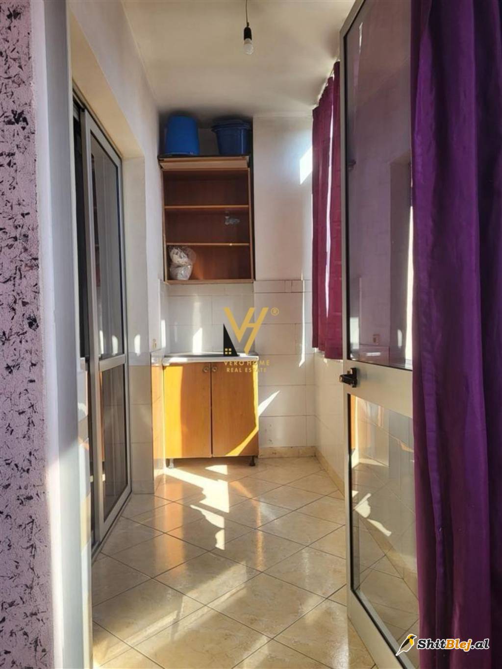  2+1+BLK ME QERA NE ASTIR 450 EURO