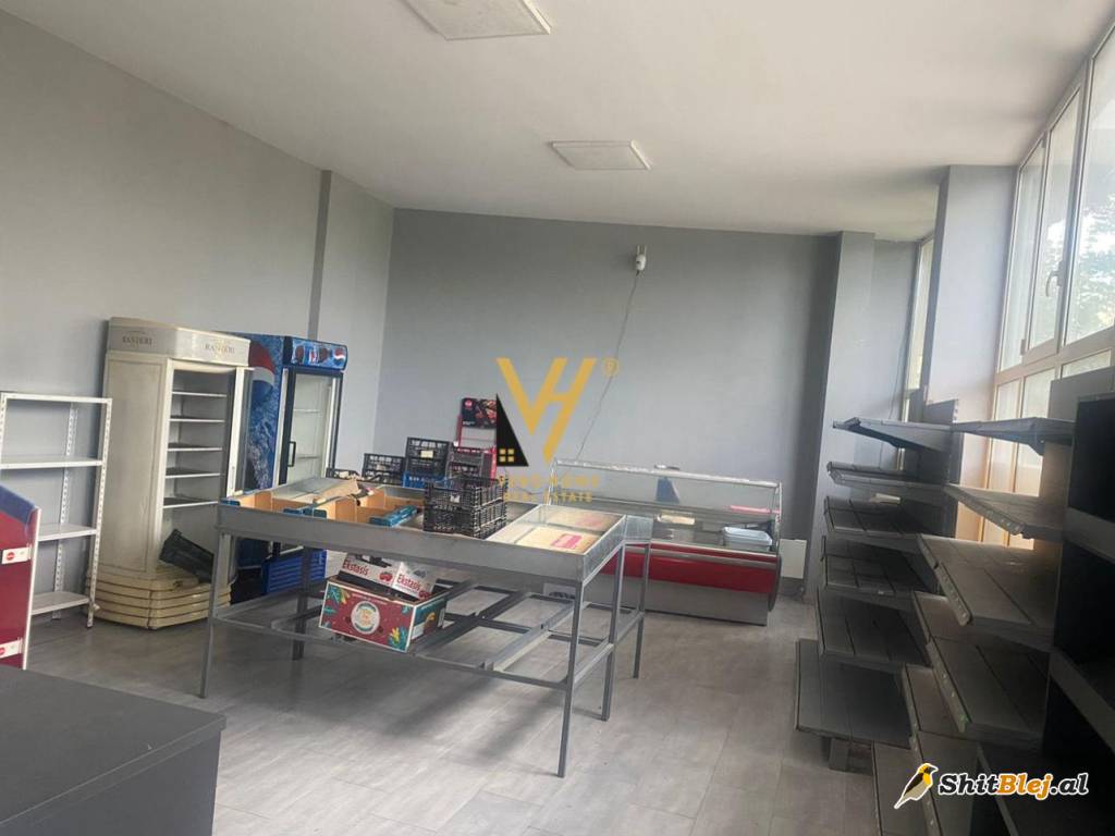 DYQAN 56 M2 TE LIQENI THATE 122.000 EURO