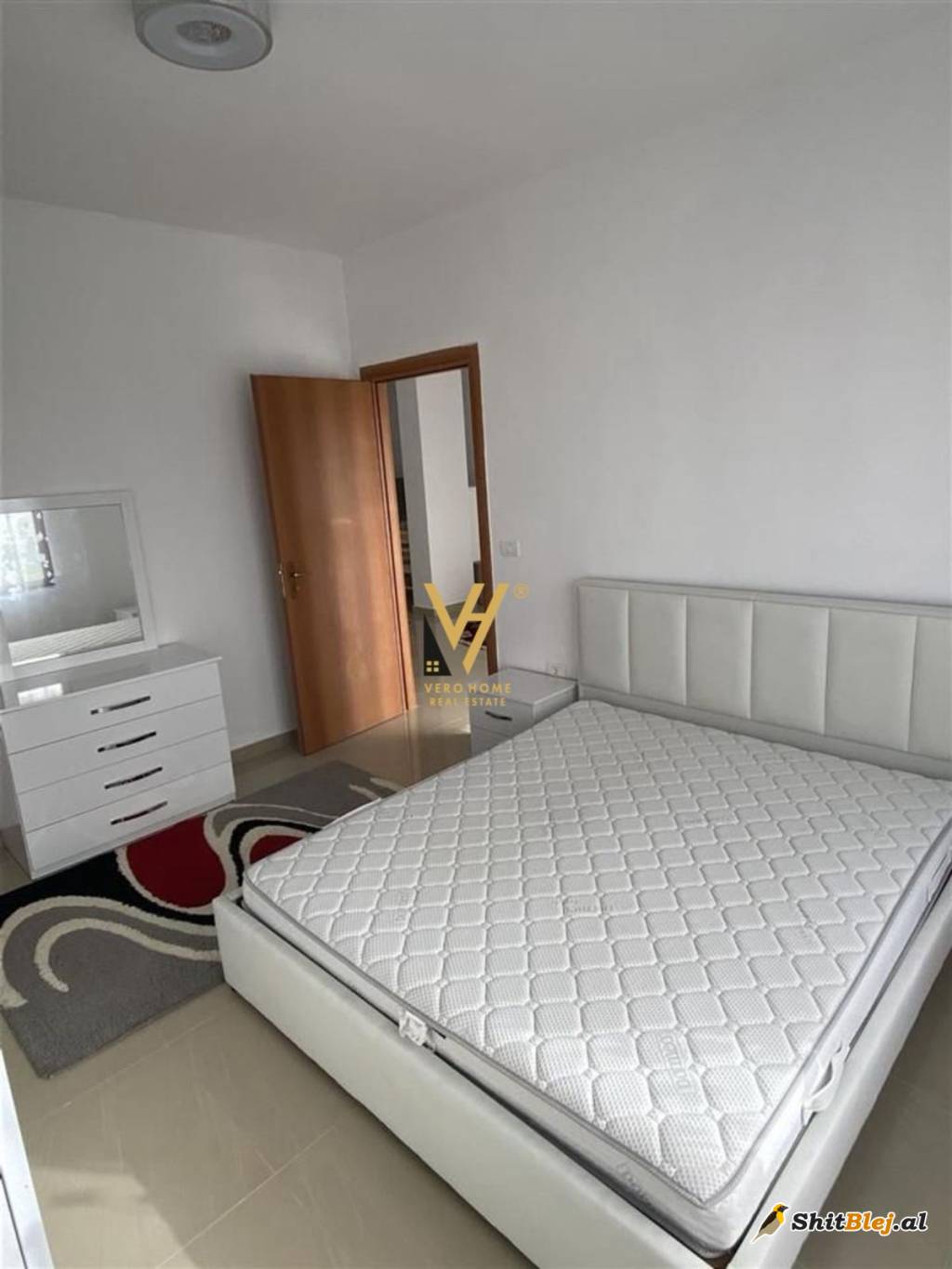  1+1+BLK ME QERA NE ASTIR 400 EURO
