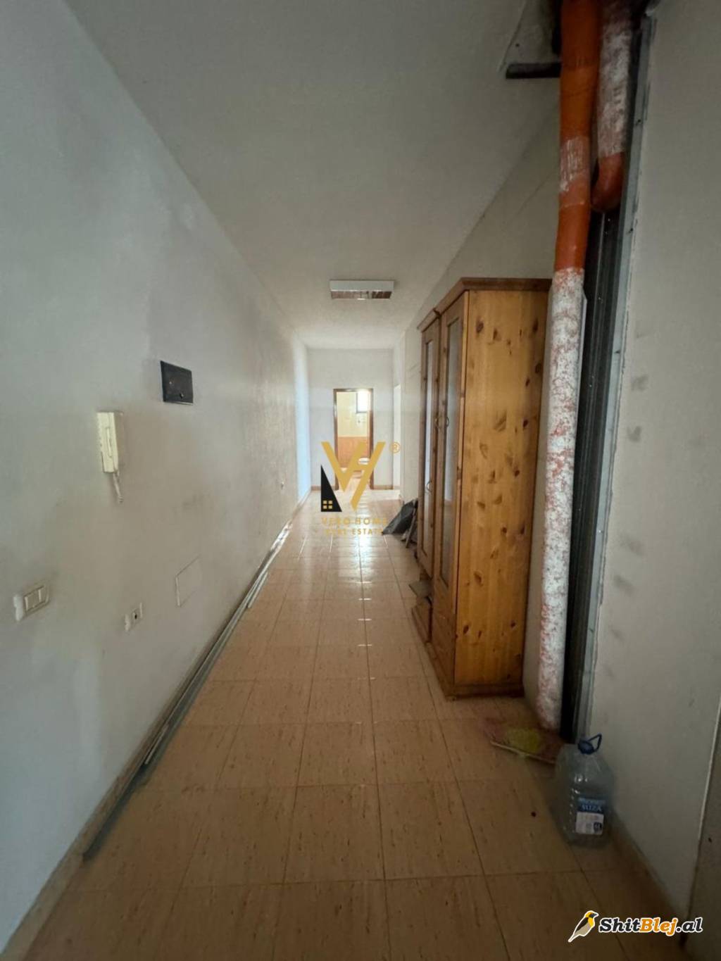 ZYRE 277 M2 NE KINOSTUDIO 1.600 EURO