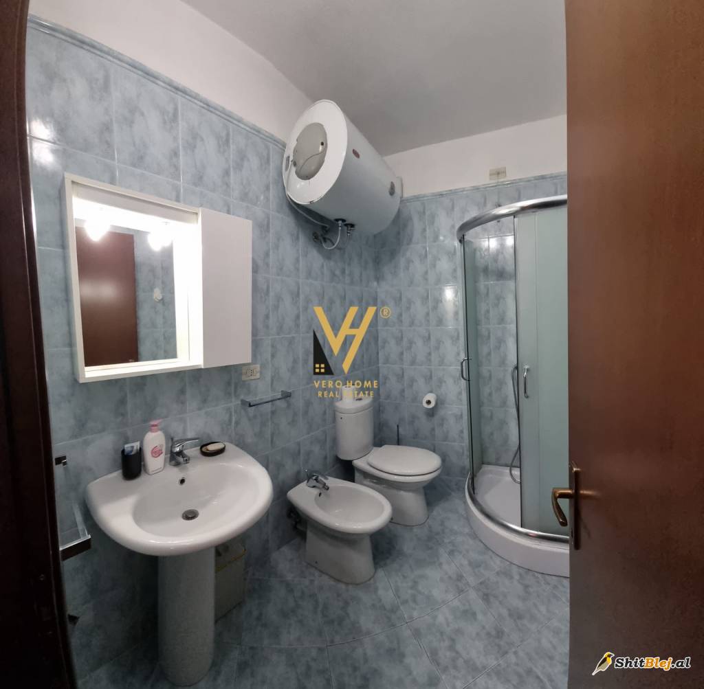 1+1+BLK ME QERA TE PAZARI I RI 700 EURO