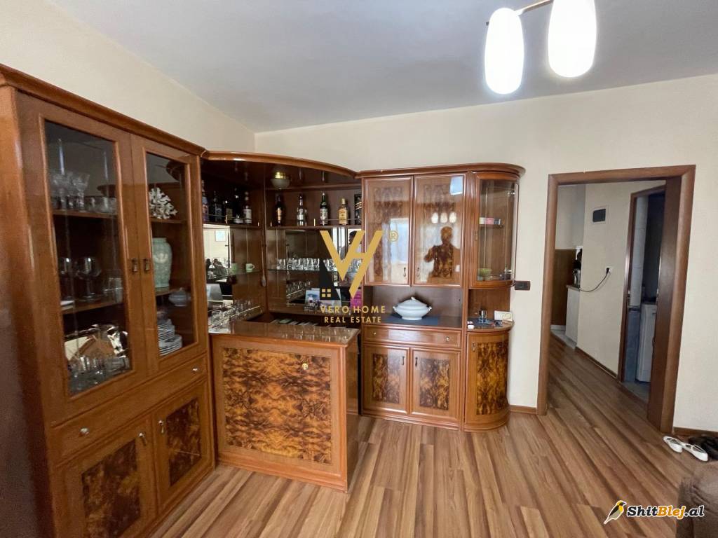 3+1+2 TE GARDA, BLLOKU 1.000 EURO