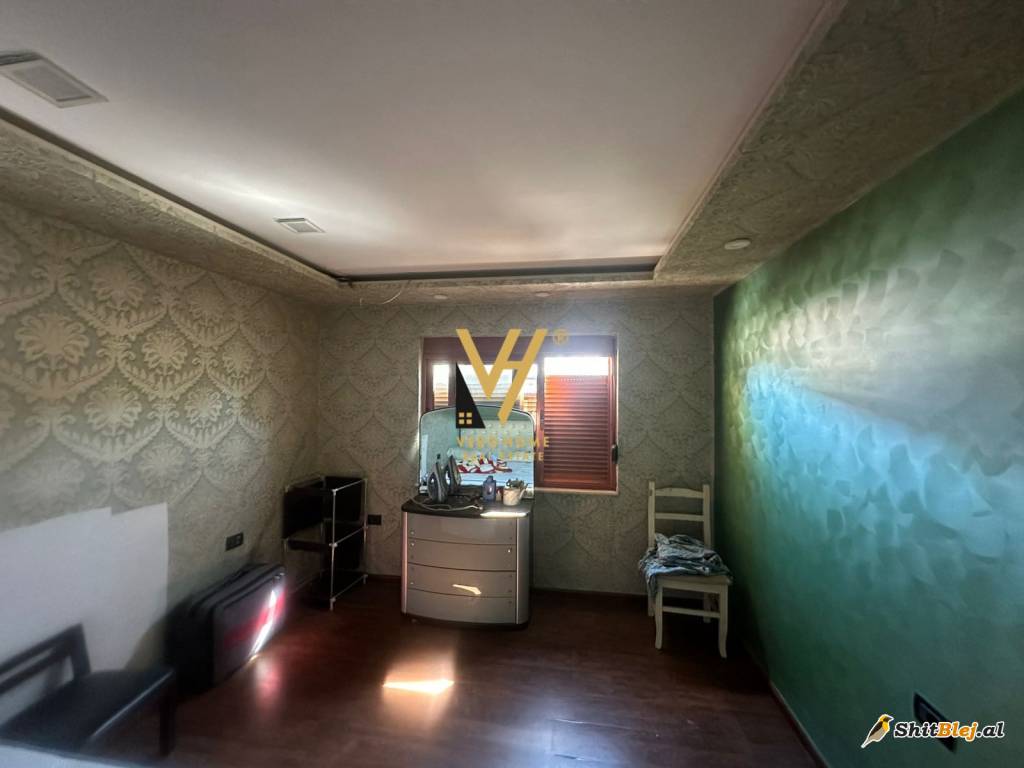 1+1+BLK TE KOMUNA E PARISIT 400 EURO