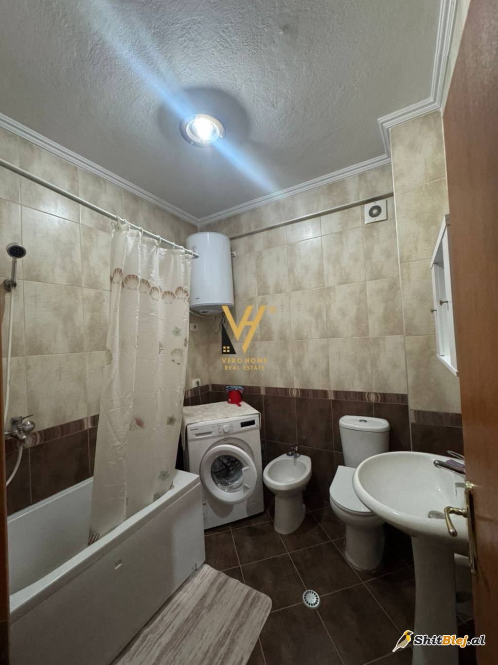 2+1 ME QIRA TE KODRA E DIELLIT 600 EURO
