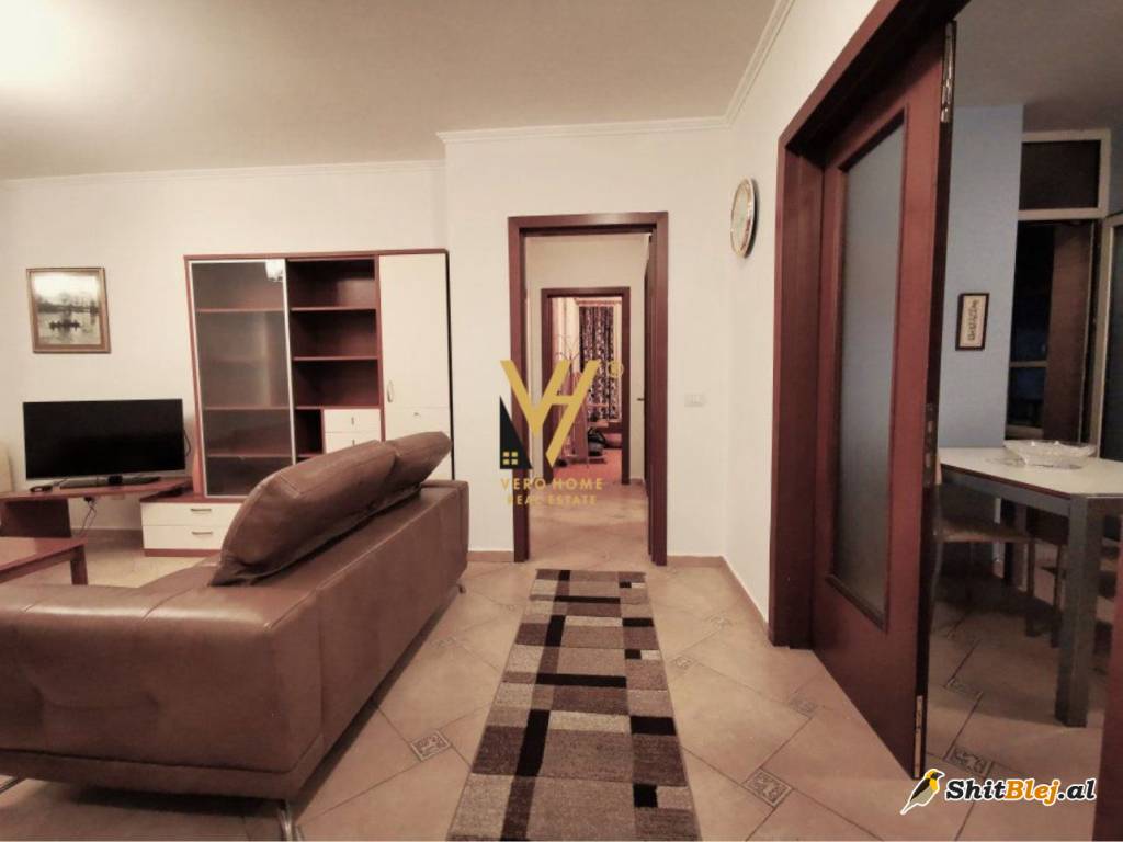 2+1+2+2 BLK TE ST.AIR ALBANIA 900 E