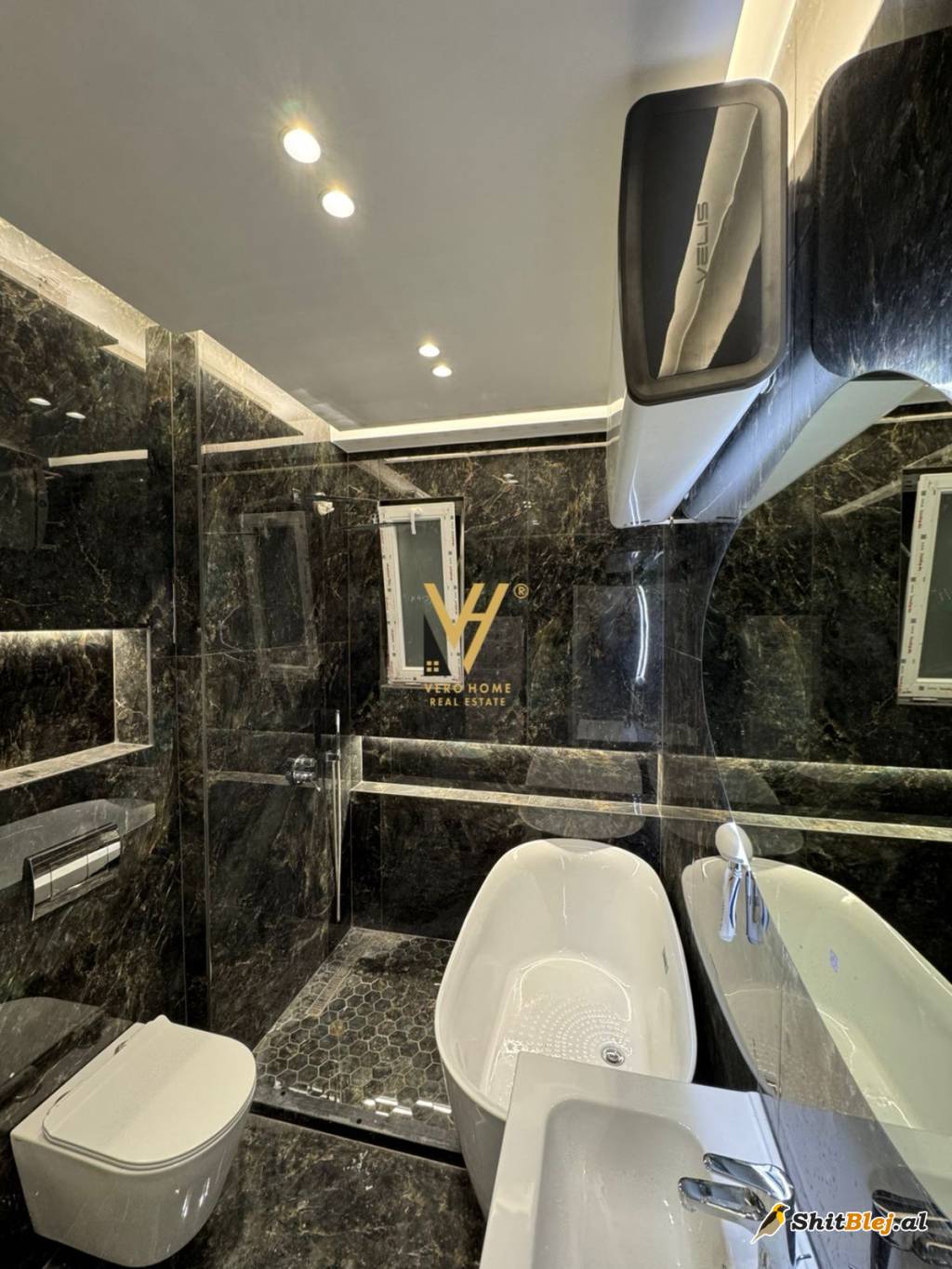 1+1+BLK NE YZBERISHT 160.000 EURO