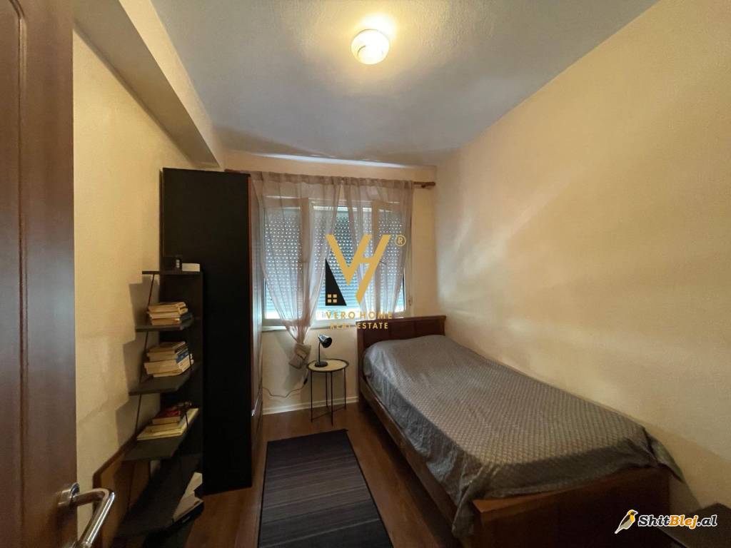 3+1+2 TE GARDA, BLLOKU 1.000 EURO