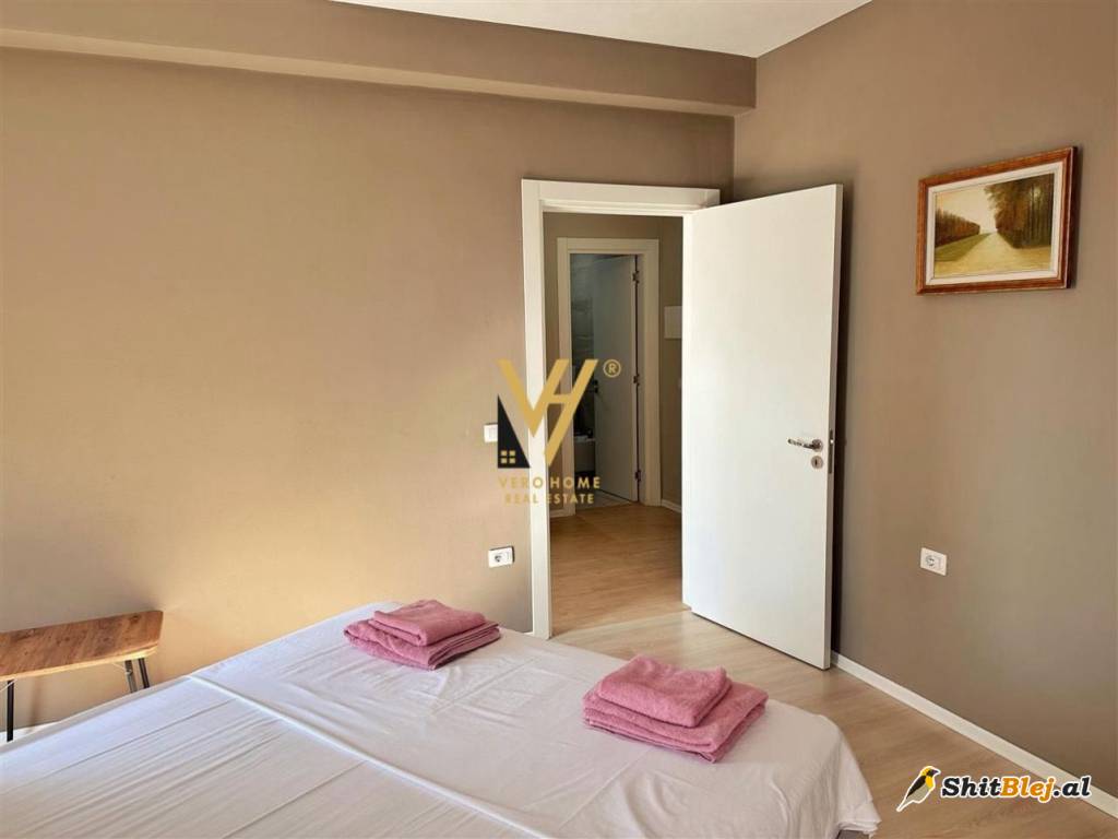  1+1+BLK ME QERA TEK RR.ELBASANIT 690EUR