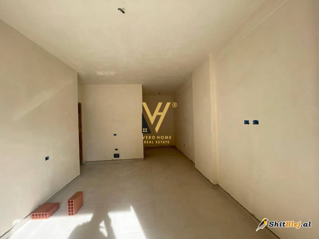 2+1+2 TE RRUGA E ELBASANIT 165.000 EURO