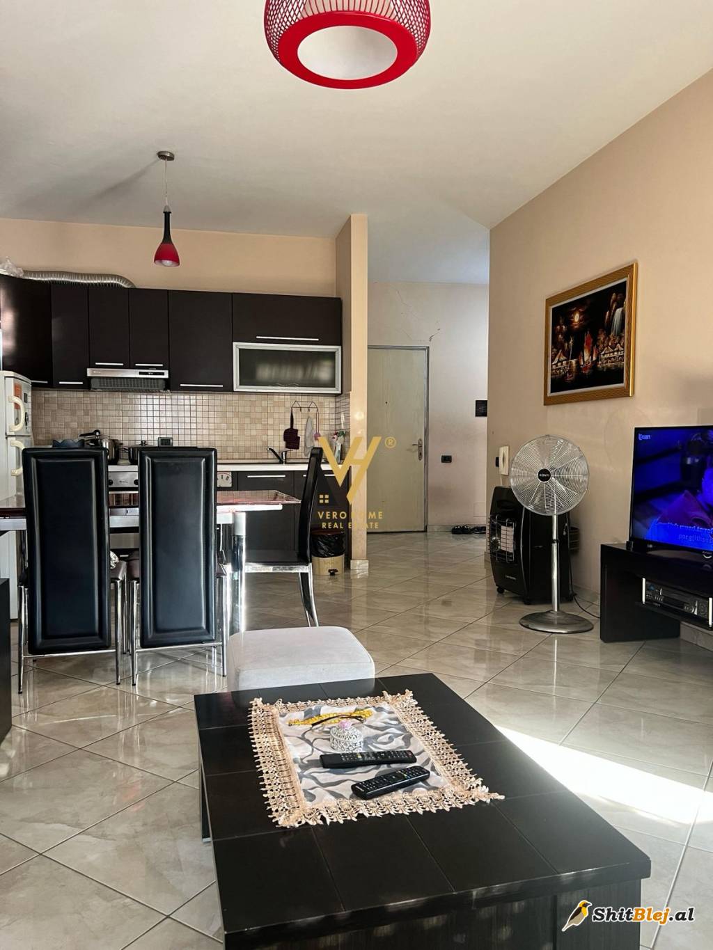  2+1+2+BLK NE XHAMLLIK 187.000 EURO
