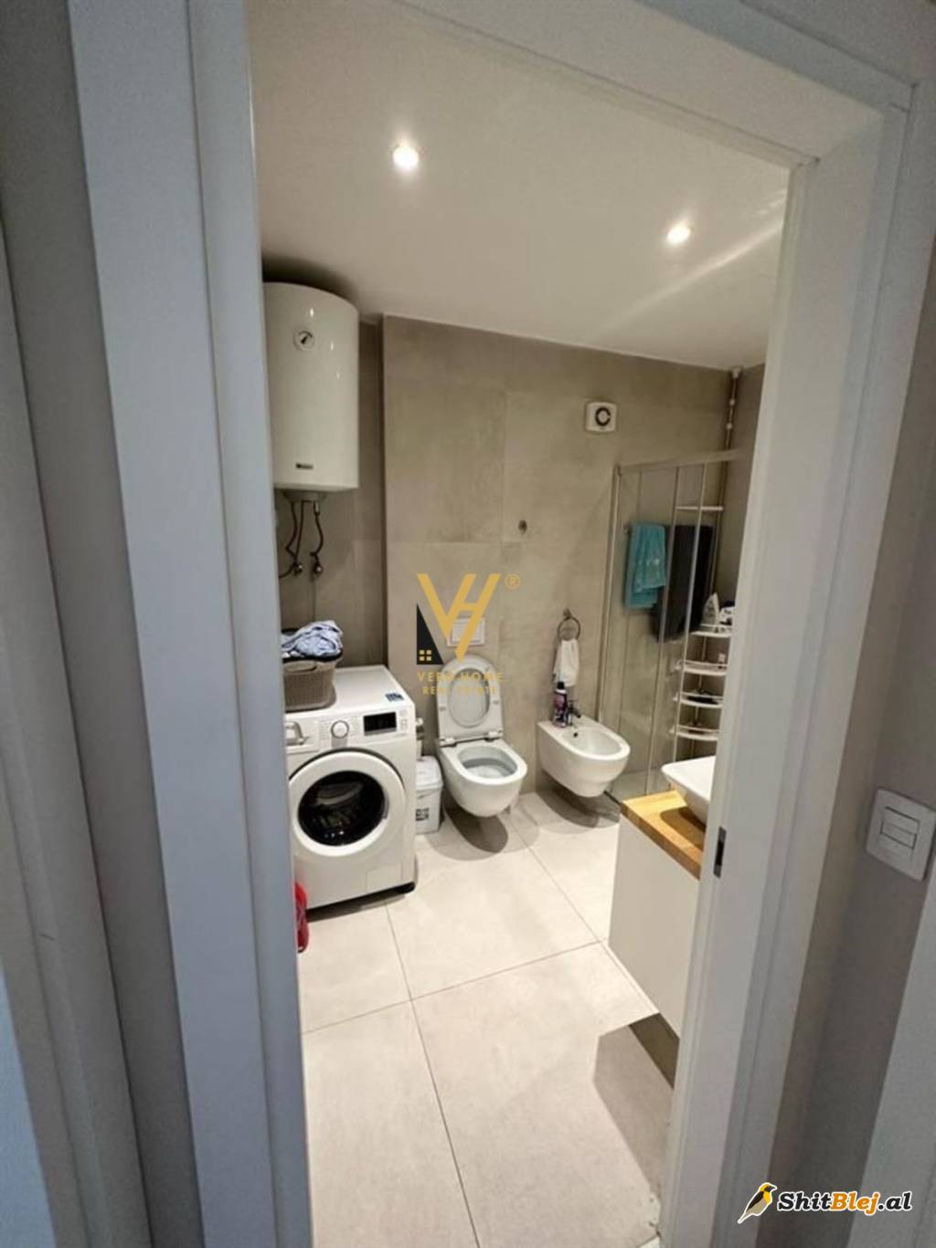1+1 TE FIORI DI BOSCO 132.000 EURO