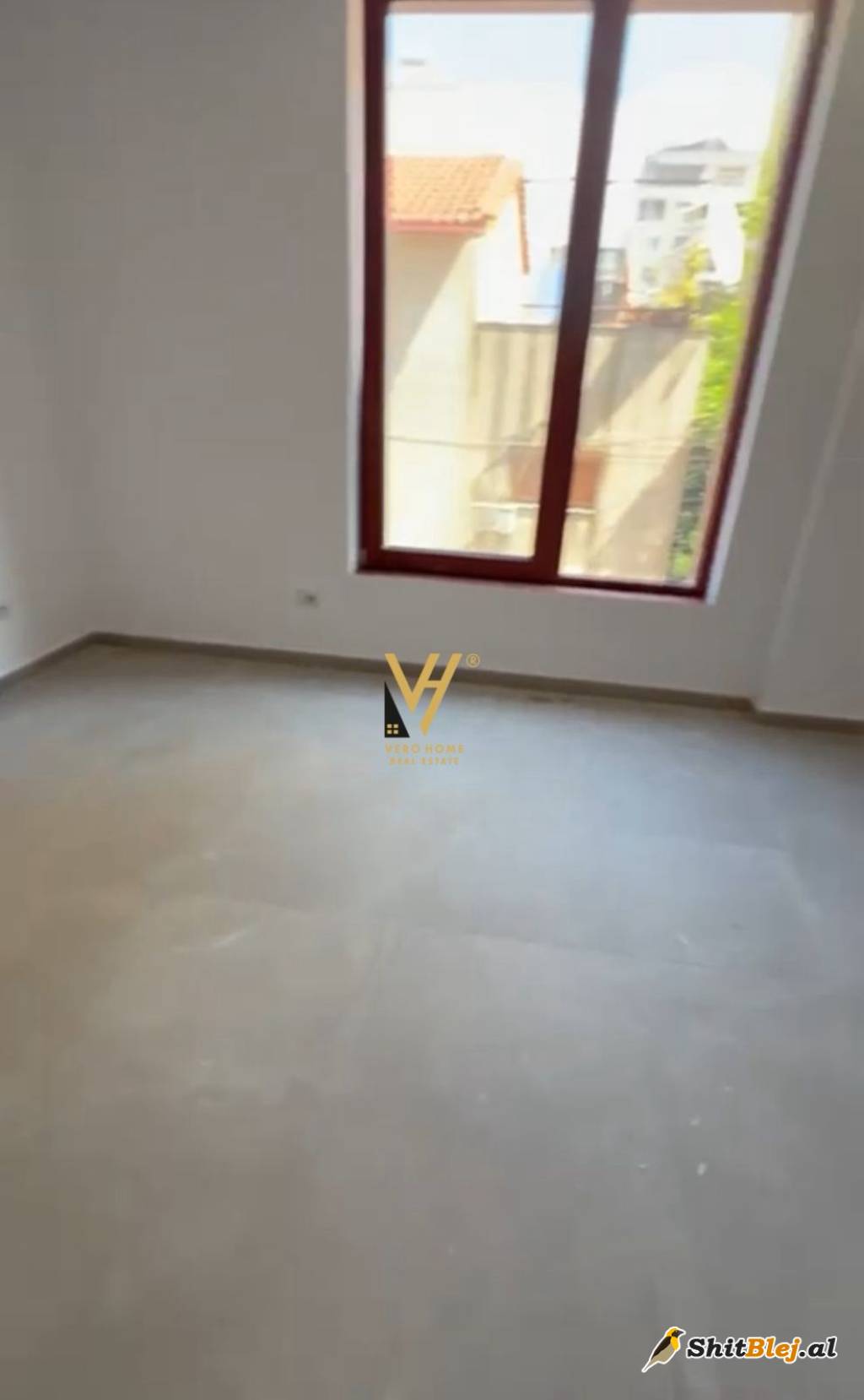 ZYRE 50M2 TE RRUGA E KAVAJES 1.200 EURO