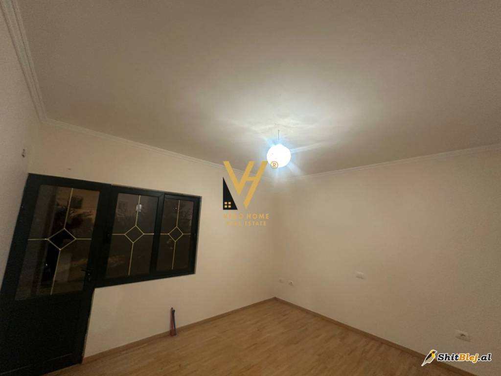 GODINE 456 M2 RR. EDUARD MANO 3.500 EURO