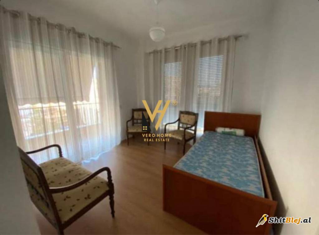 3+1+2 ME QIRA TE 5 MAJI 650 EURO