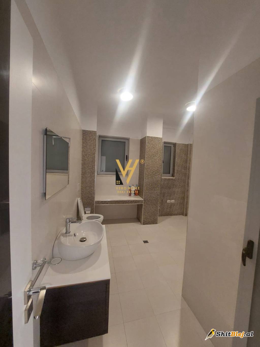 GODINE ME QERA NE VAQARR 4.000 EURO