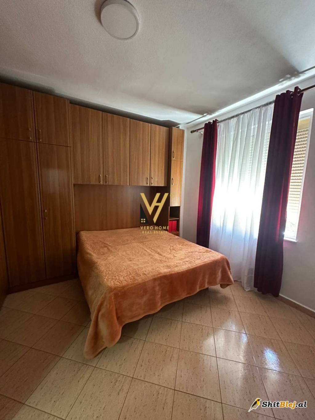 2+1+2 ME QERA TE KOMUNA PARISIT 800 EURO