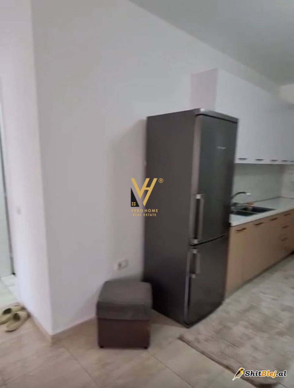 2+1 ME QERA TE KOMUNA E PARISIT 800 EURO