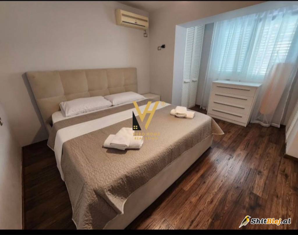 2+1+2 TE RR. KOSOVAREVE 115.000 LEKE