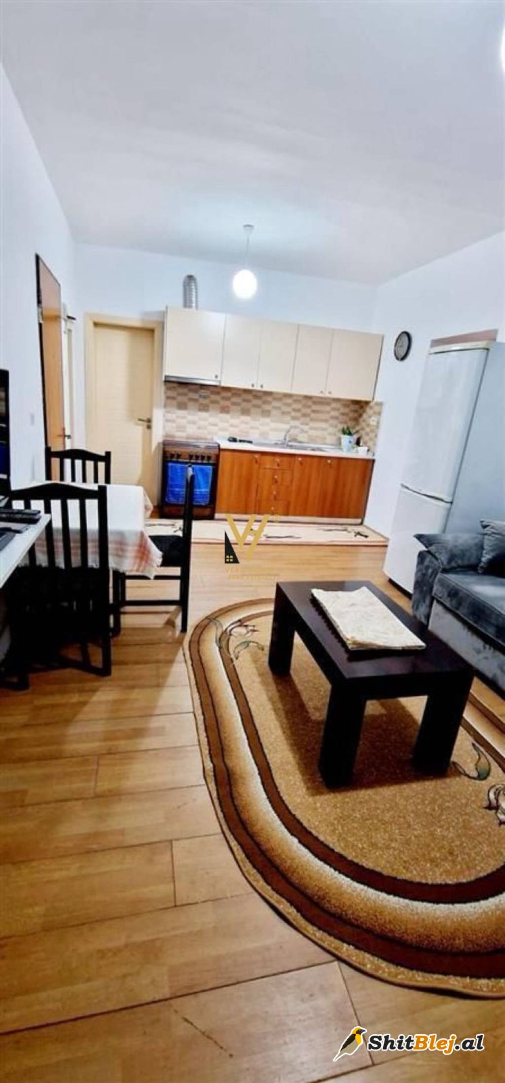 2+1+BLK ME QERA TE RRUGA BARDHYL 500 EUR