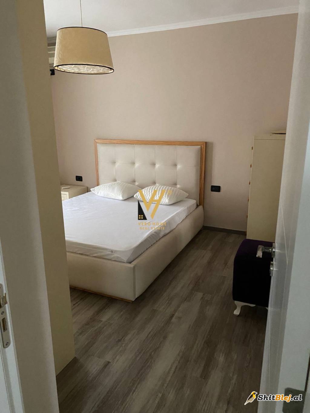  2+1 ME QERA NE PORCELAN 550 EURO