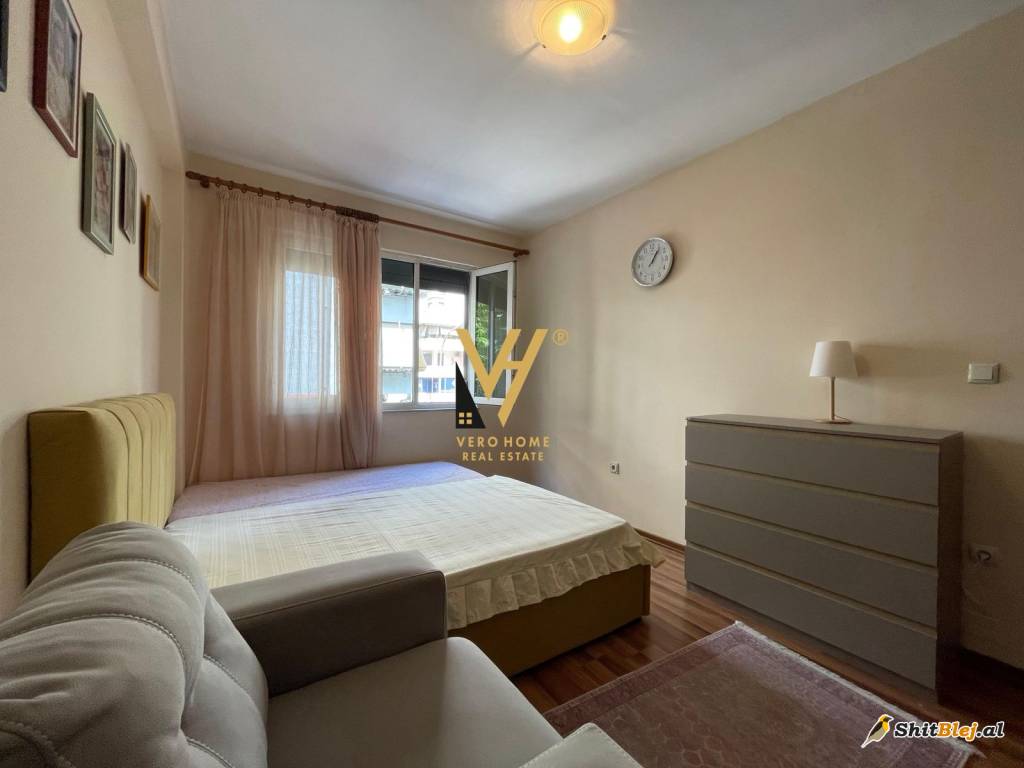3+1+2 TE GARDA, BLLOKU 1.000 EURO