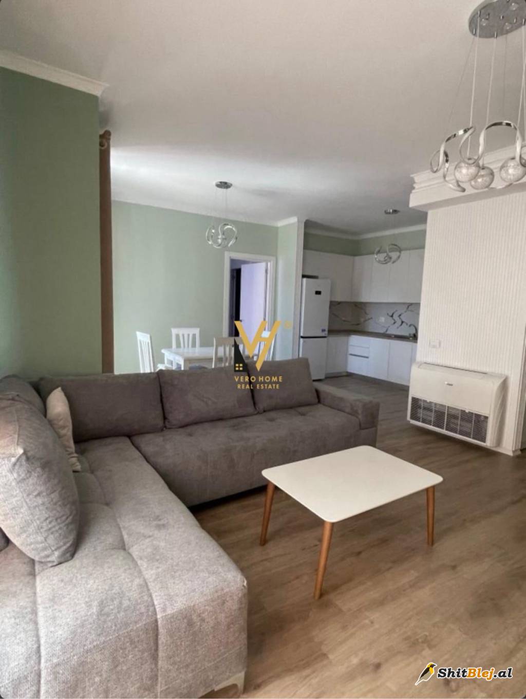 2+1+2 ME QIRA TE MYSLYM SHYRI 1.200 EURO