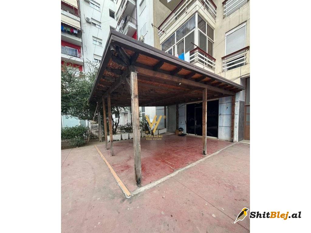 DYQAN 70M2 ME QERA, RRUGA 5 MAJ 350 EURO