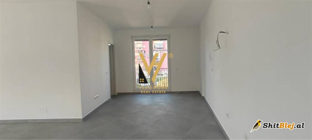 ZYRE 220 M2 TE 9- KATSHET 2.500 EURO
