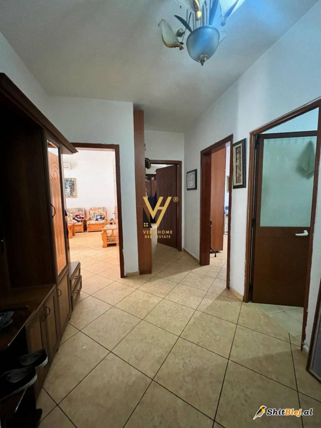2+1+2 ME QERA TE KODRA E DIELLIT 550 EUR