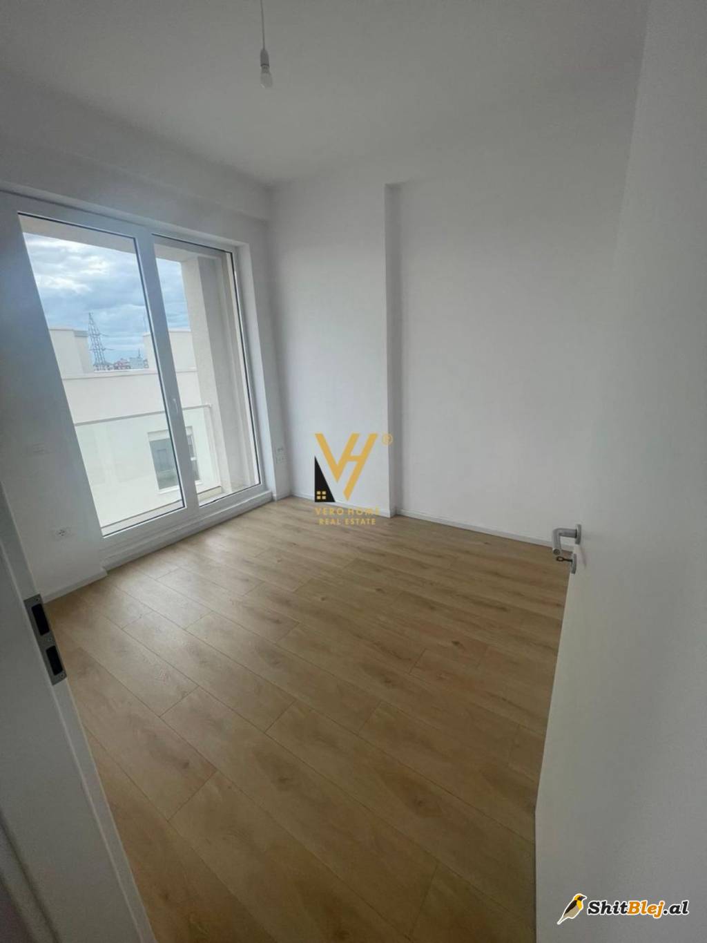  VILE DY KATESHE NE FARKE 360.000 EURO