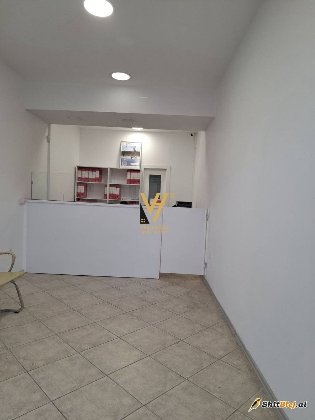 DYQAN 30 M2 TE STADIUMI DINAMO 1.500 EUR