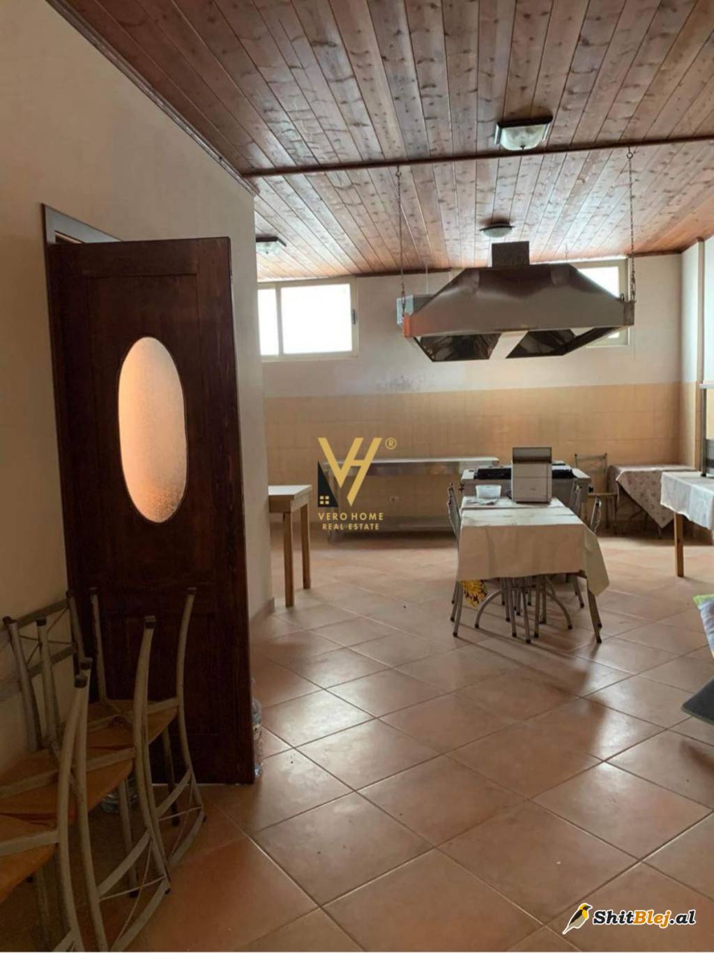 RESTORANT TE SHKEMBI I KAVAJES 265.000EU