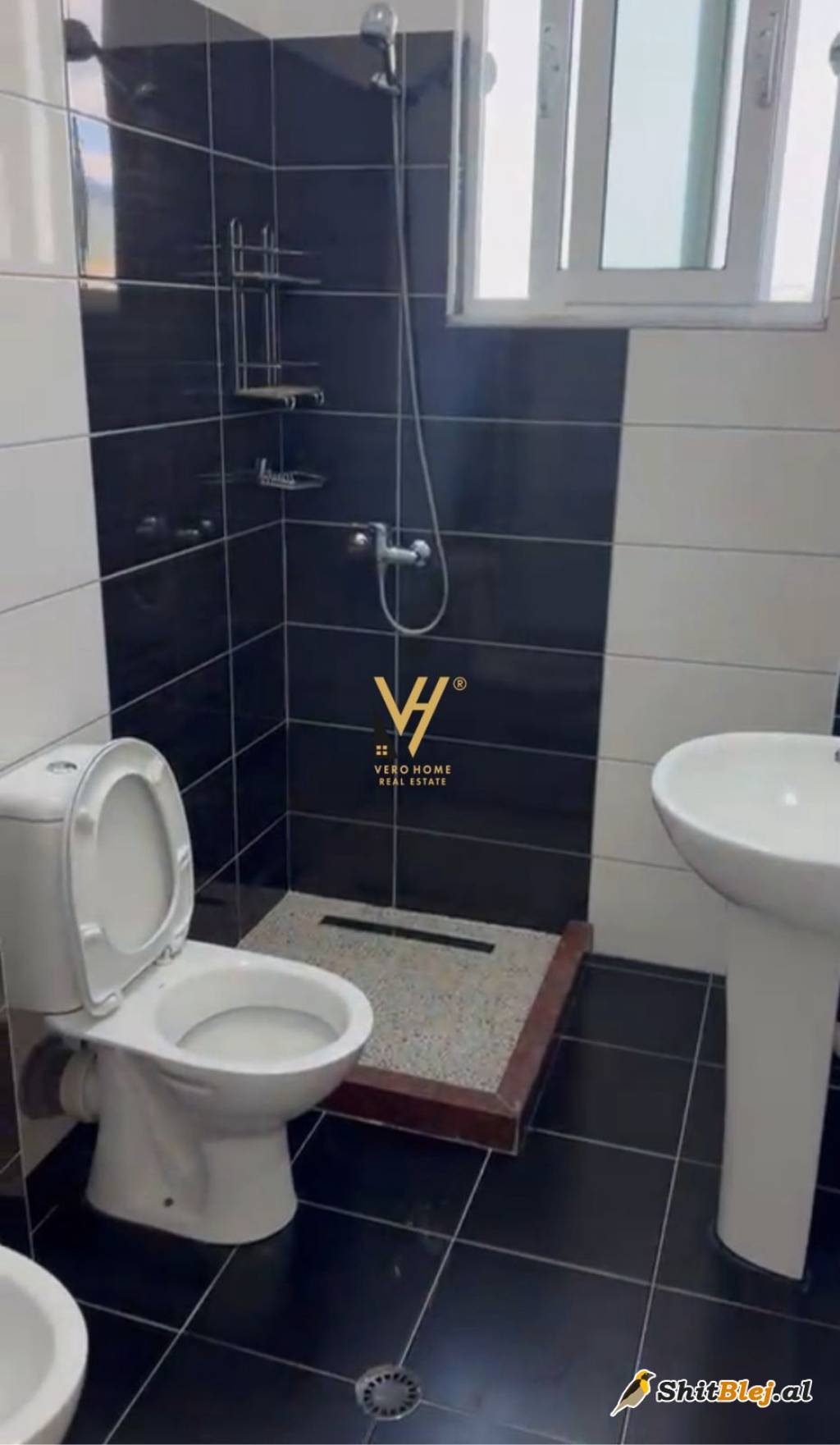  ZYRE 75 M2 ME QIRA TE 5 MAJI 350 EURO
