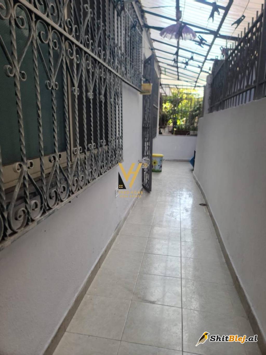 2+1+BLK ME QIRA TE 21 DHJETORI 600 EURO