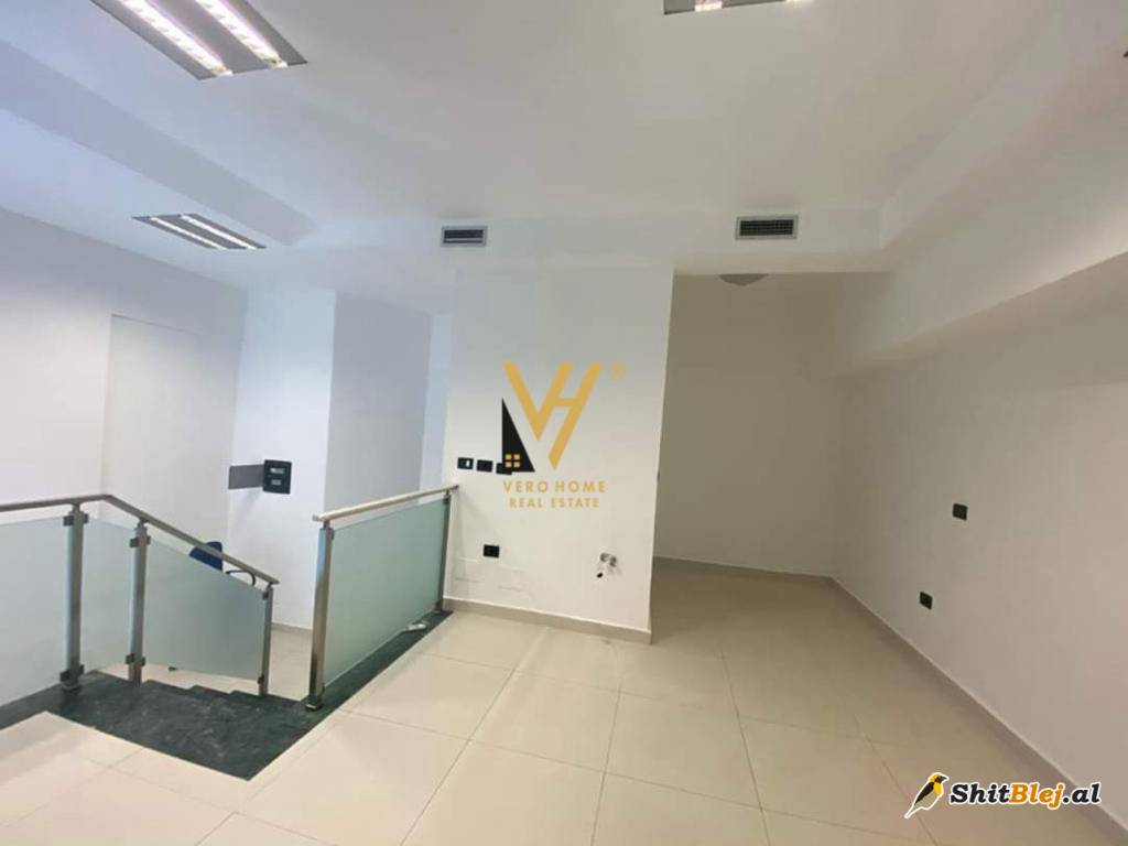 DYQAN 40 M2 TE KODRA E DIELLIT 25.000LEK